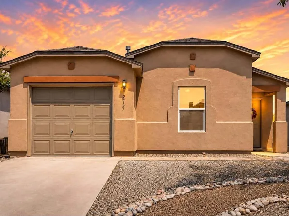 2137 Sagecrest Loop NE, Rio Rancho, NM 87144