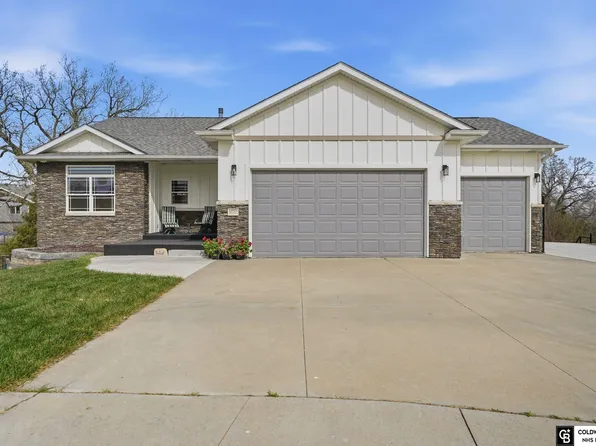 1757 NW Flader Ct, Lincoln, NE 68528