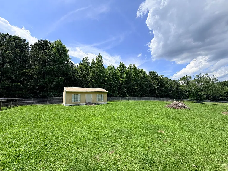 7810 W Lakeshore Dr — Photo 23