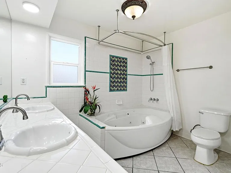 3153 Orange Ave — Photo 33