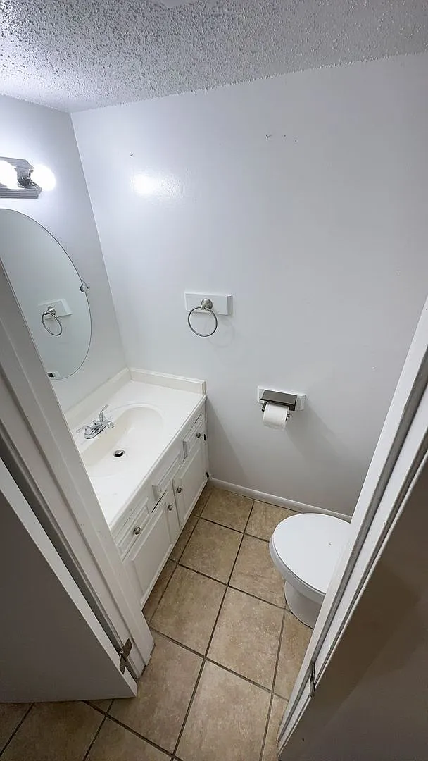 1021 Talbot Avenue — Photo 4