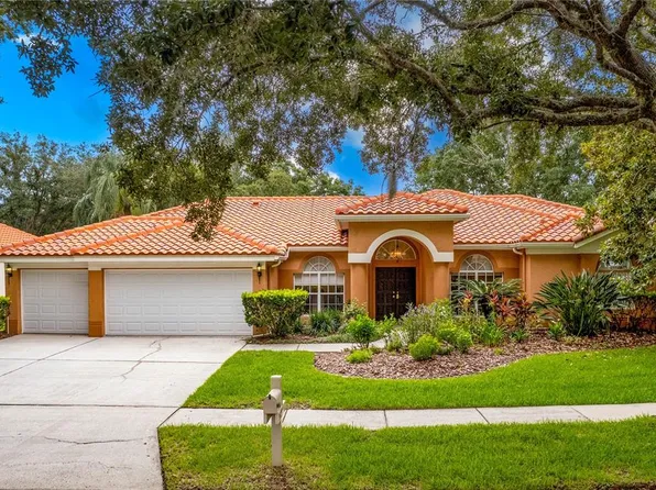 9329 Deer Creek Dr, Tampa, FL 33647