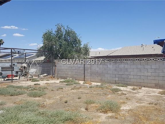 4th image of 2510 Oak Glen Way