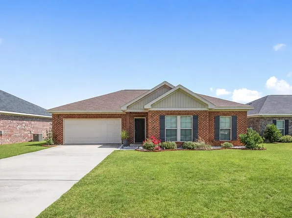 219 Belhaven Dr, Dothan, AL 36303