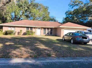 604 Julie Ln, Brandon, FL 33511
