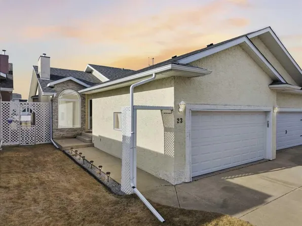 23 N Wildrose Dr, Sylvan Lake, AB T4S 1G4