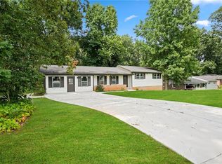 858 Old Tucker Rd, Stone Mountain, GA 30087