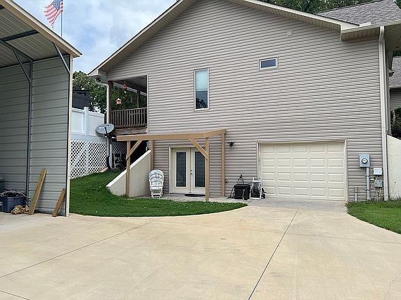 4th image of 428 Linginfelter Ln