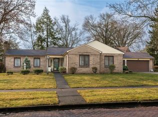 1229 Lennox Ave NE, Massillon, OH 44646