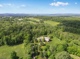 51 Lower Kingtown Rd, Pittstown, NJ 08867