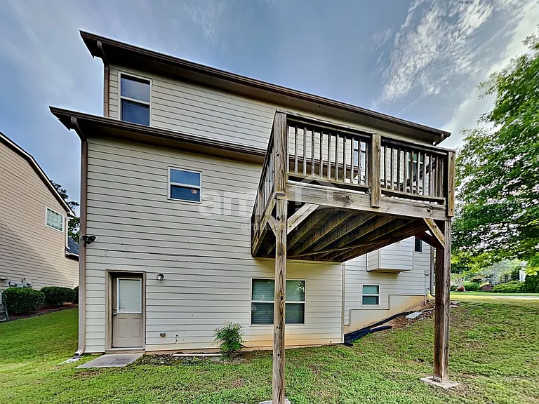 491 Twain Cir SE — Photo 22