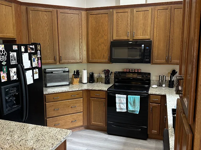 7559 SW 86th Way — Photo 9