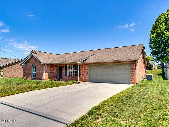 3rd image of 7260 Genoa Ln