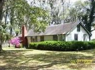 1512 Walthour Rd, Savannah, GA 31410