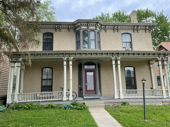 318 E Jefferson St APT 5, Iowa City, IA 52245