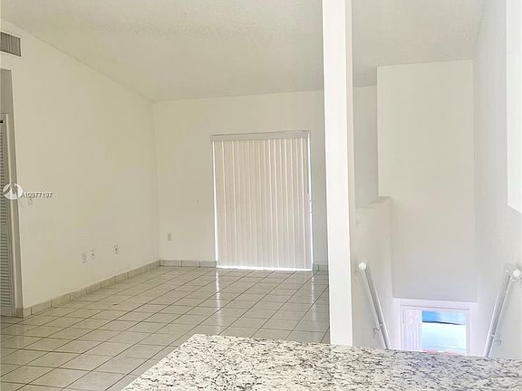 4th image of 5810 W 18th Ln APT 207