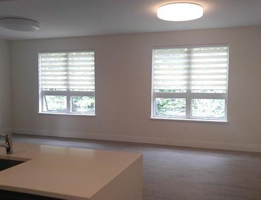 4th image of 40 Fisher Ave #1H
