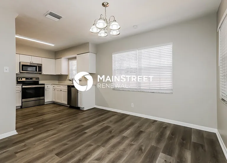 3813 W Elmwood Ter — Photo 6