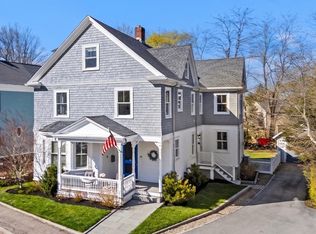 14 North St, Manchester, MA 01944