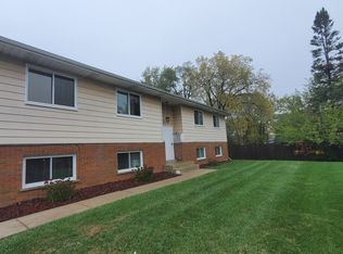 1044 S York Rd #2B, Bensenville, IL 60106