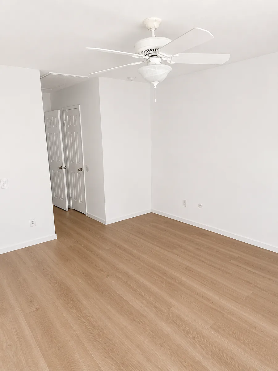 Building Photo - 24714 Sand Wedge Ln