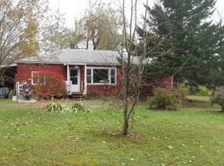 320 Willow Rd, Bennington, VT 05201
