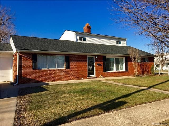 1st image of 26429 Dale Ct
