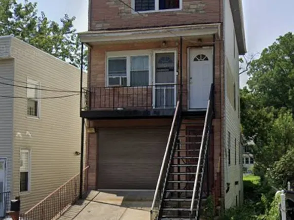 233 Husson Ave, Bronx, NY 10473