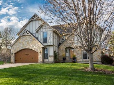 14920 W 71st Ter, Shawnee, KS, 66216