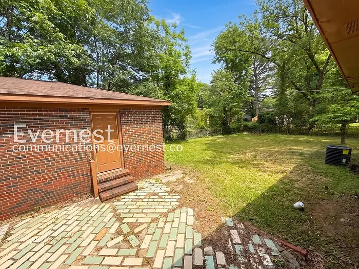 9825 Maple Ln — Photo 17