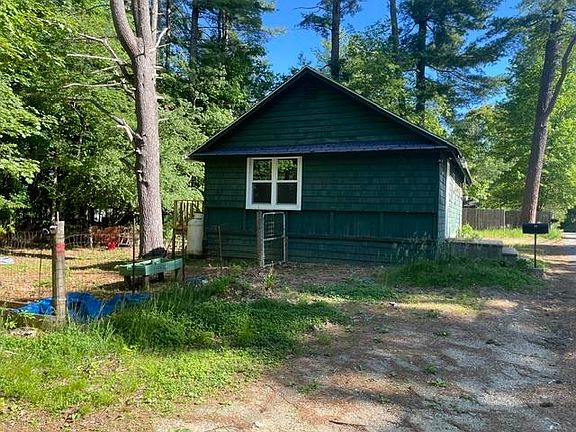 5th image of 11 Wilson Pond Road