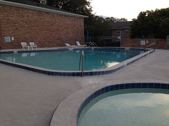 Pool 1