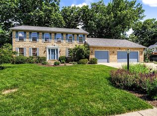 209 Deer Trail Dr, Springboro, OH 45066