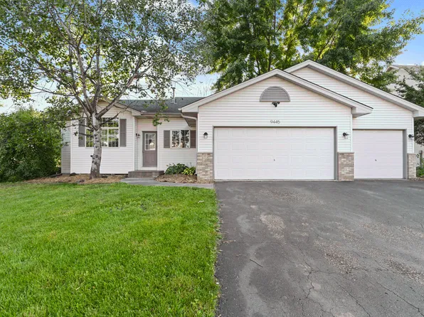 9445 Fallgold Pkwy N, Brooklyn Park, MN 55443