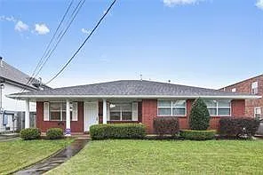 320 18th St Photo 1