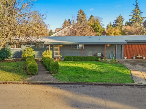 1483 Barton St, Eugene, OR 97404