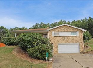 2891 Wylie Ridge Rd, Weirton, WV 26062