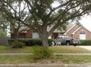 18634 Willow Cove Dr, Katy, TX 77449