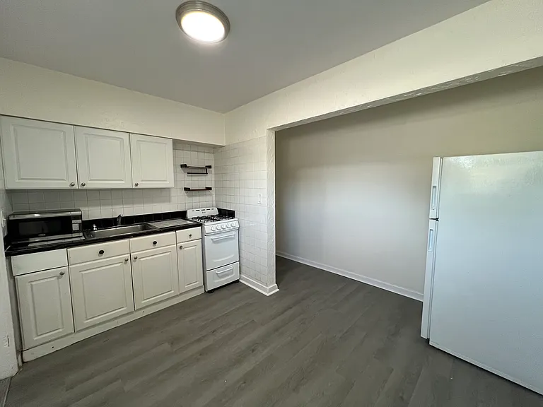 626 S Federal Hwy #8 — Photo 9