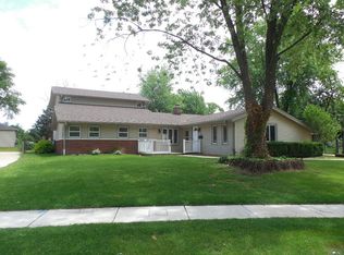 315 Wilton Ln, Schaumburg, IL 60193