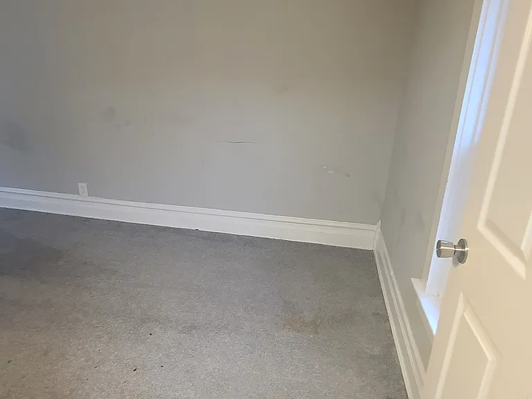 1st bedroom - spacious room