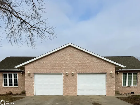 220 & 222 Manor Dr, Iowa Falls, IA 50126