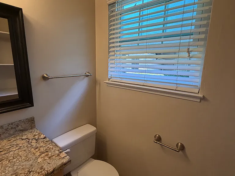 987 Ponderosa Ave #A — Photo 28