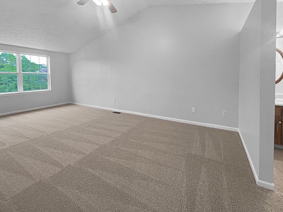 5th image of 1827 Venona Dr