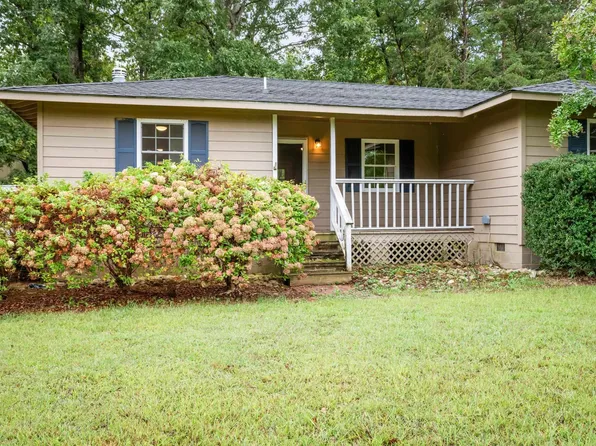 1 Hidden Springs Ln, Scottsville, VA 24590