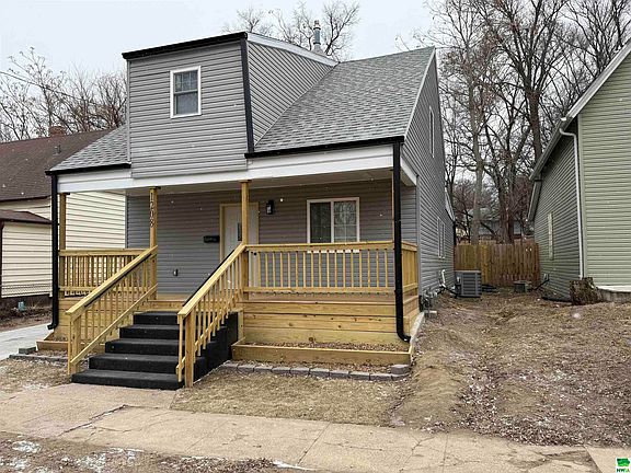 2nd image of 1208 W 20th St