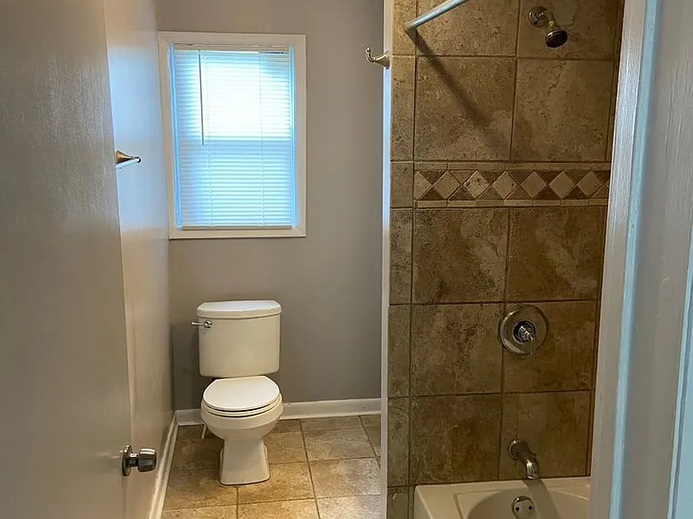 924 Wedgewood Ave — Photo 9
