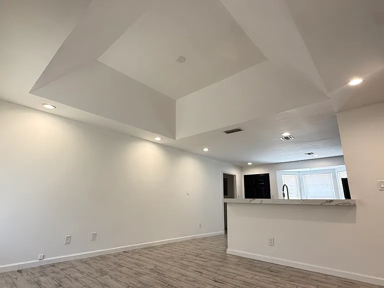1485 Guadalajara Ave — Photo 2