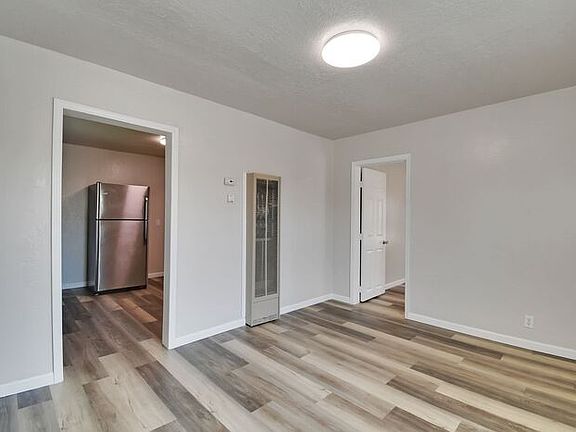 3rd image of 1820 Hile Ave #1820
