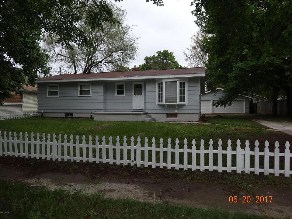 1st image of 362 Himes St SE